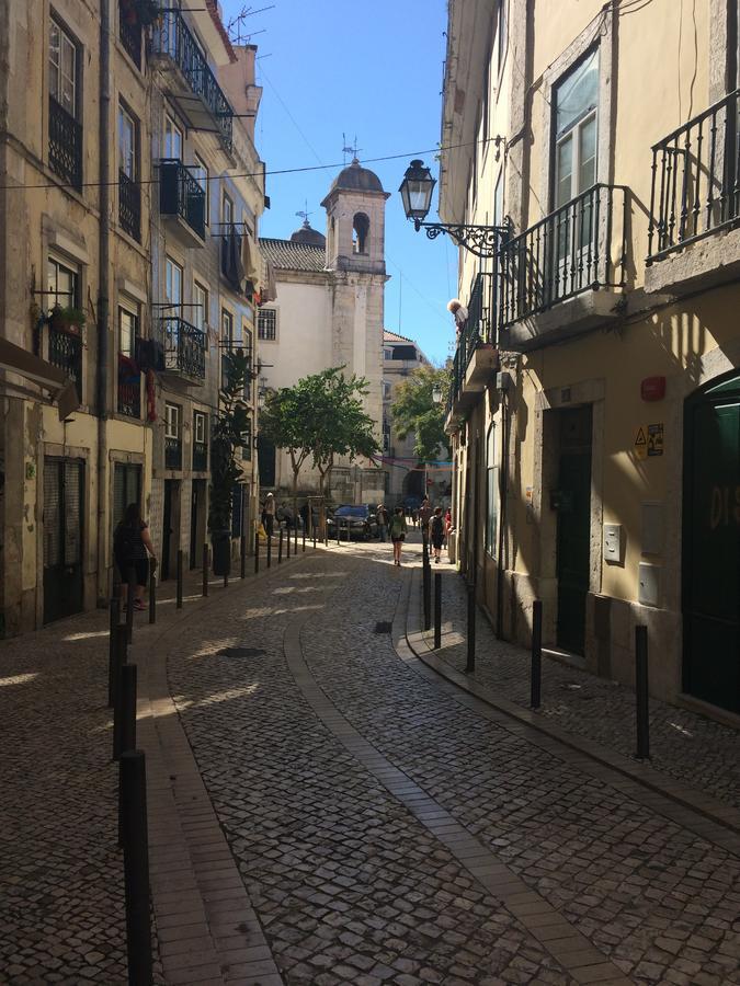 Guesthouse Castelo Lisbon Bagian luar foto