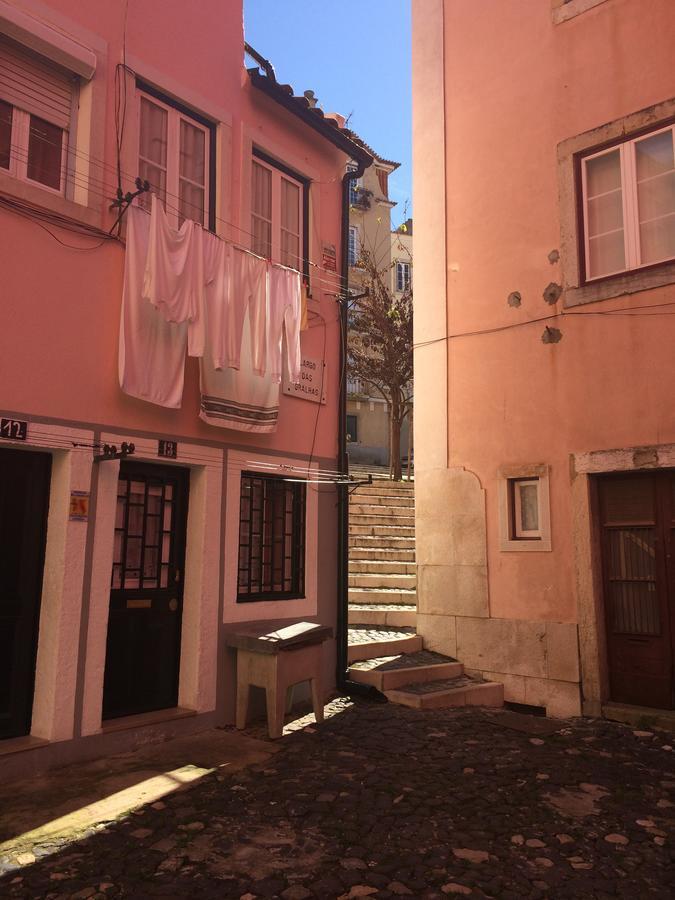 Guesthouse Castelo Lisbon Bagian luar foto