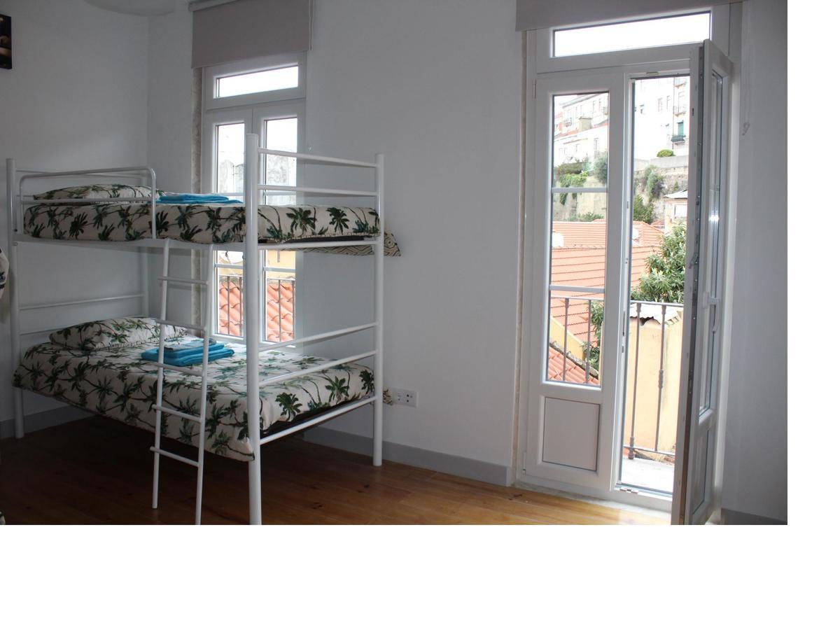 Guesthouse Castelo Lisbon Ruang foto