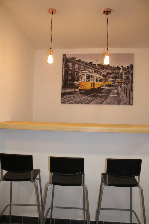 Guesthouse Castelo Lisbon Ruang foto