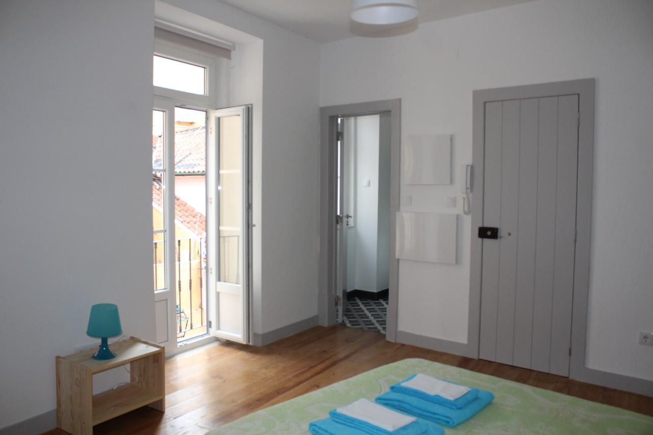 Guesthouse Castelo Lisbon Ruang foto