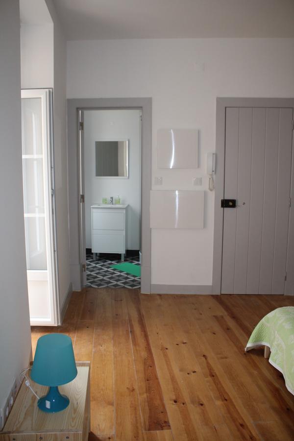 Guesthouse Castelo Lisbon Ruang foto