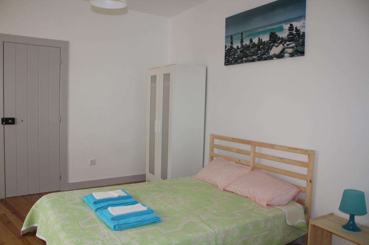 Guesthouse Castelo Lisbon Ruang foto