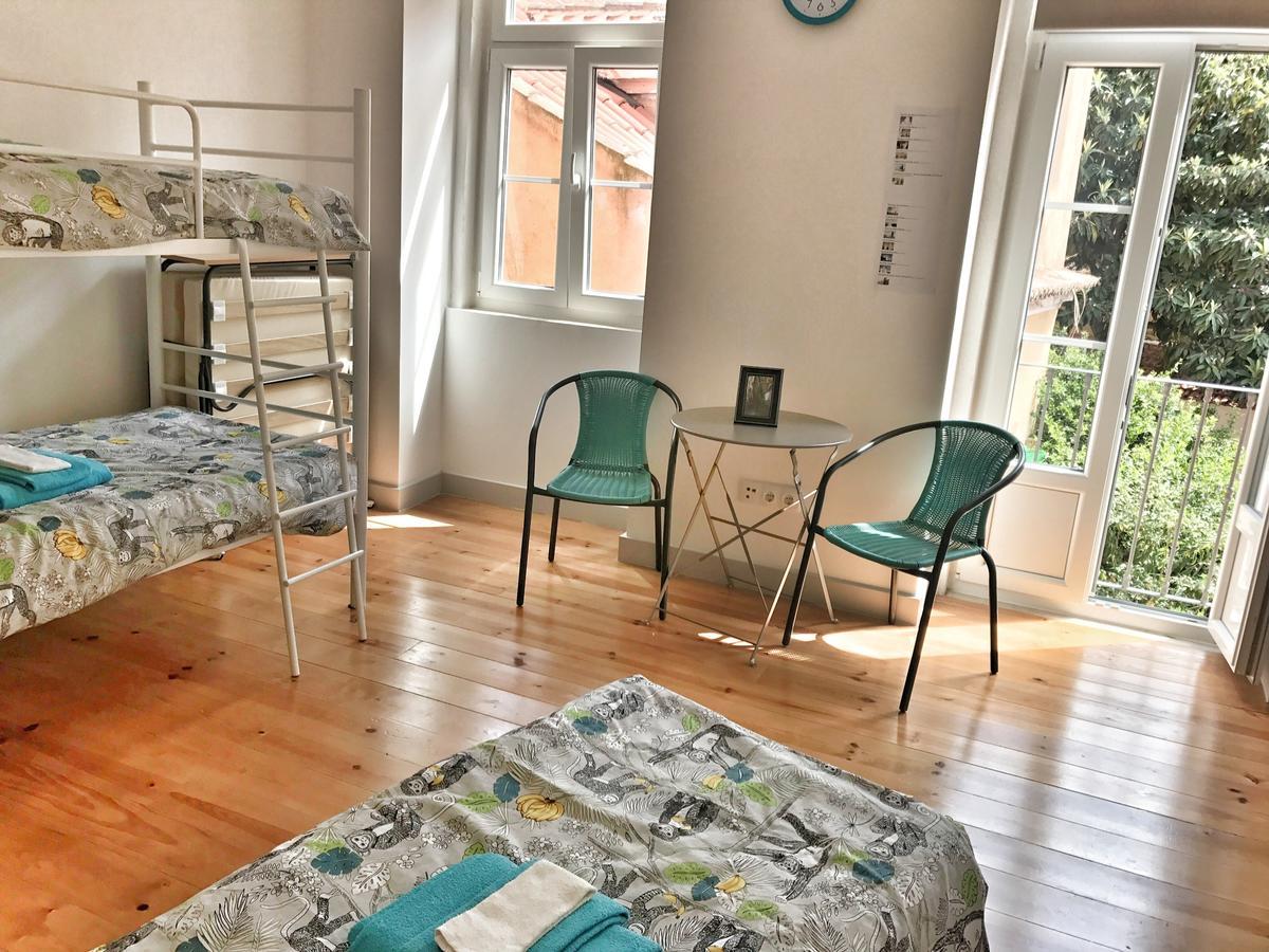 Guesthouse Castelo Lisbon Ruang foto