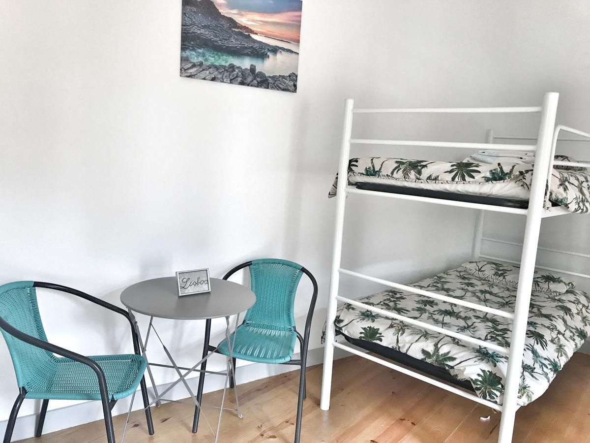 Guesthouse Castelo Lisbon Ruang foto