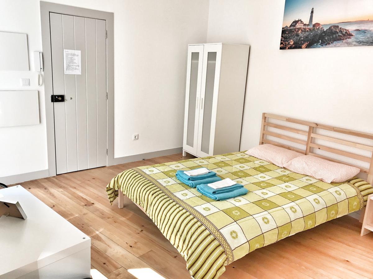Guesthouse Castelo Lisbon Ruang foto