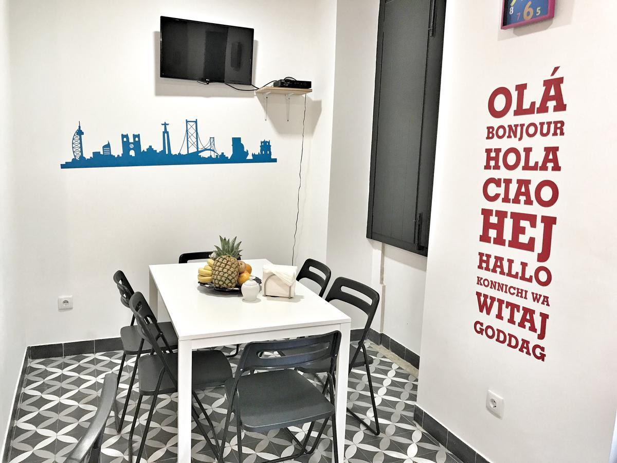 Guesthouse Castelo Lisbon Bagian luar foto